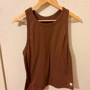 Vuori Women's Tank Women's XL Athletic Tank Shirt Yoga Gym